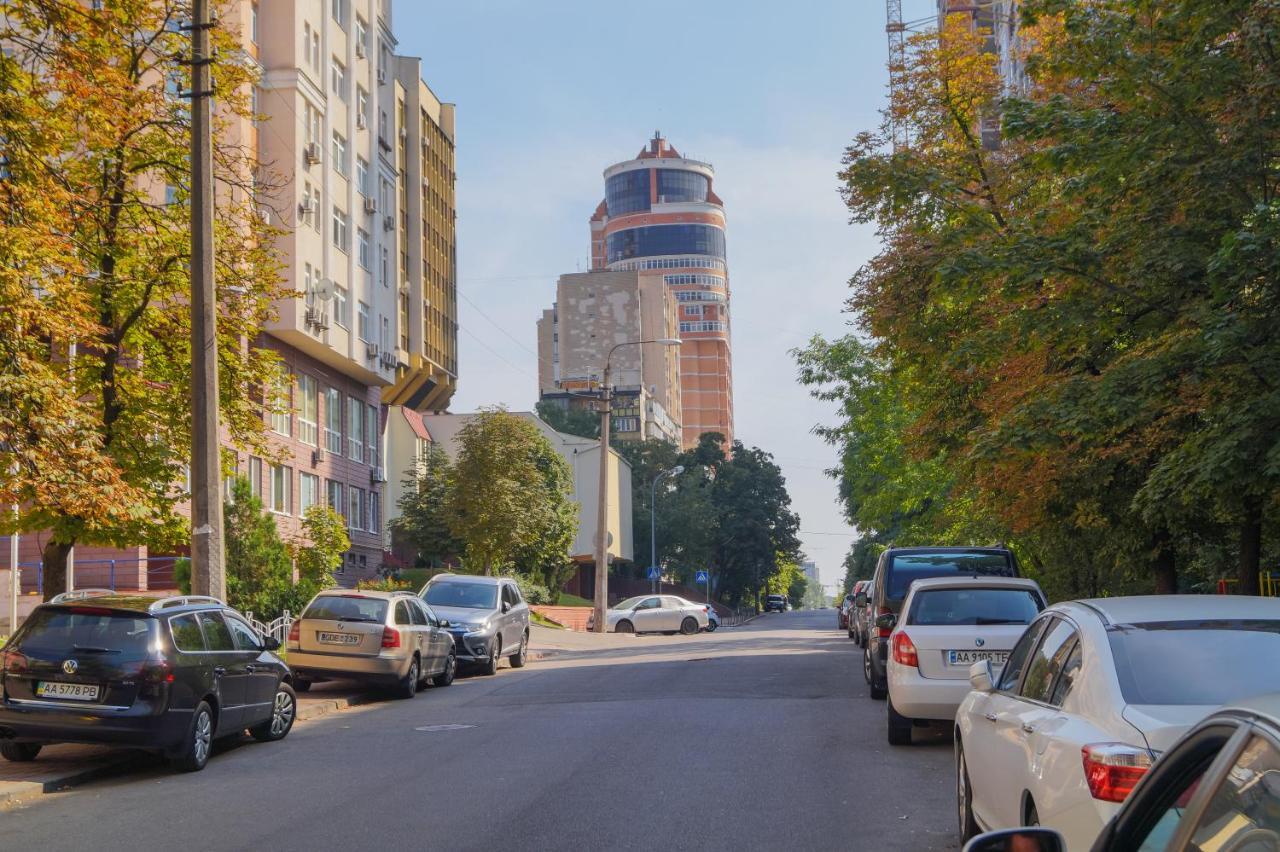 1 Комнатная Квартира По Улице Предславинская, 12 Kijów Zewnętrze zdjęcie